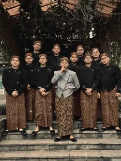 dewe tetep wong jowo