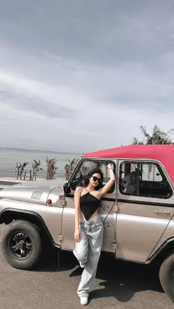 Mẫu top