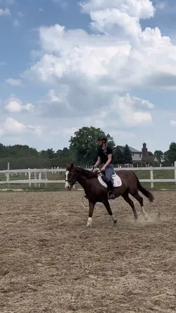 Sydney rode Boo!! 