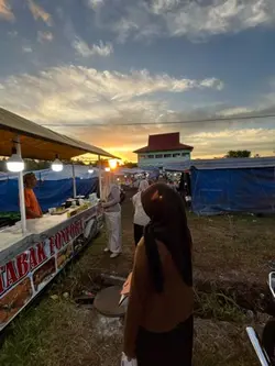 pasar malem sore