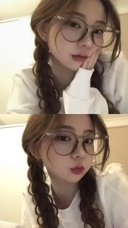 표정이 없는 lady 맘을 열어봐