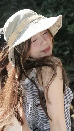 2 ảnh nhẹ nhàng