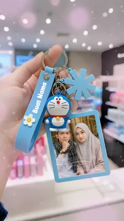 key chain biru 3d