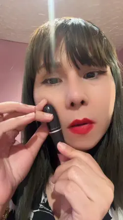 Paint your lips 