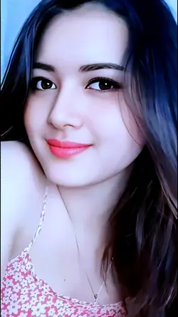 wajah senyum cantik 