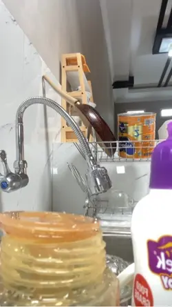 Rutinitas cuci botol