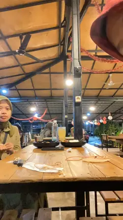 makan bareng bestie