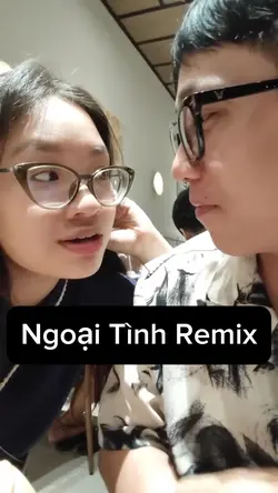 Mẫu Ngoại Tình