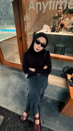 cinta merah jambu