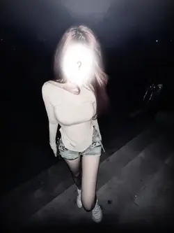 blur face