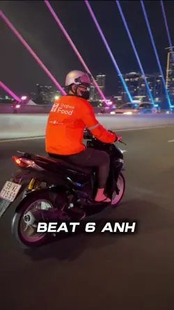 Thành phố sương mờ