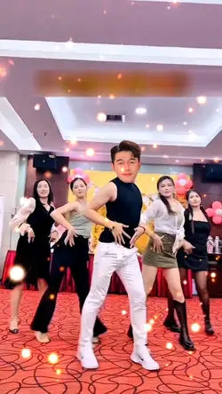 NHẢY CÙNG VŨ ĐOÀN 