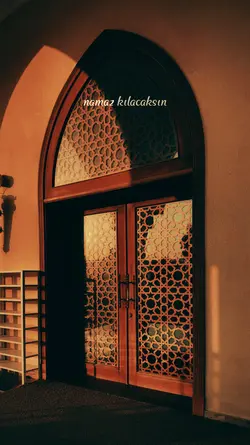 namaz kılacaksın 