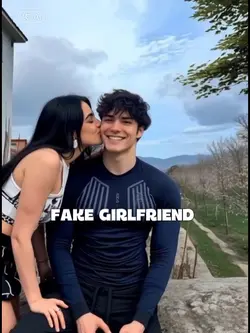 FAKE GIRLFRIEND 