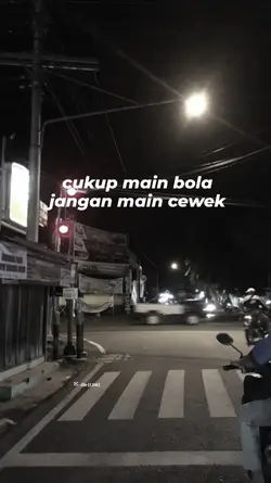 cukup main bola