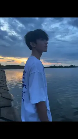 实况live动图·爱我还是他