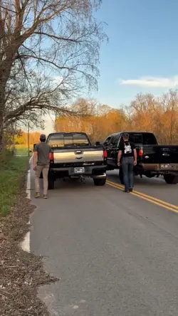 Trucks🛞
