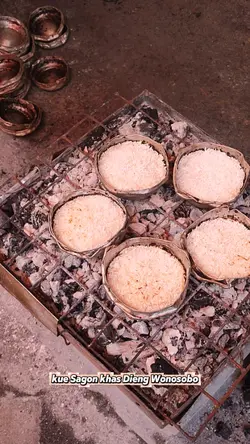Kue Sagon