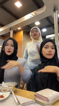 SLOWMO PATAH PATAH