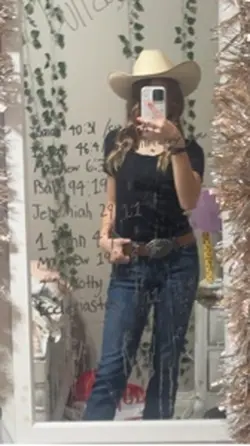 😻