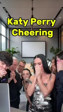 katy perry cheering