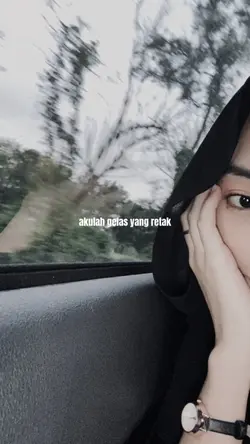 Akulah gelas yang 