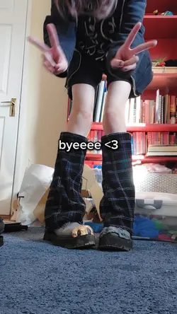 diy leg warmersss