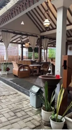 4 video makan