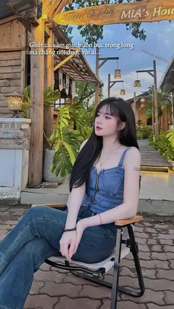 Caption + màu