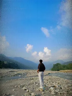 kada hu aaj vi wahi
