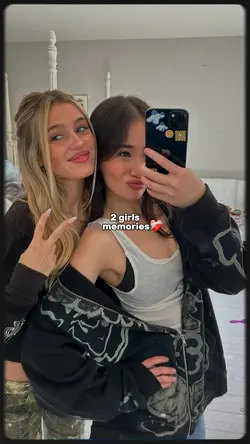 2girls 1000 memories