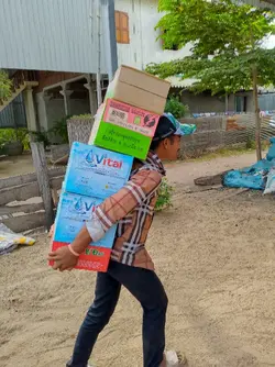 រកលុយដោយខ្លួនឯង