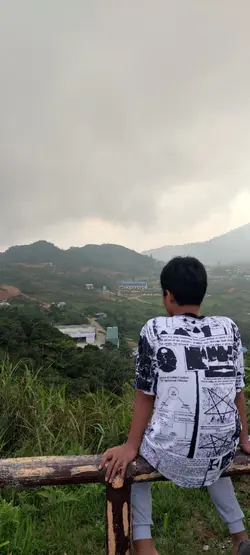 MUSIC VIDEOS 