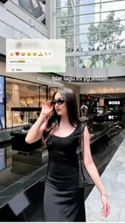 biar lagu ini yg 