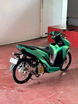 sticker bisa digeser