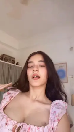 EMILY NEW EDITOR