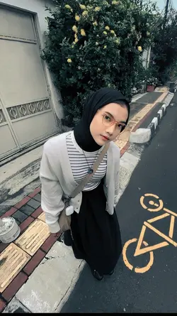 tak genggam tanganmu