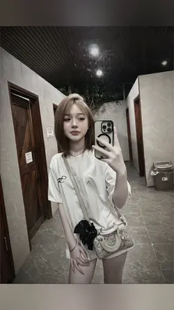 1 ẢNH + MÀU