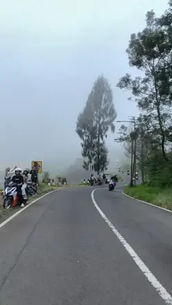 GUNUNG KAWI