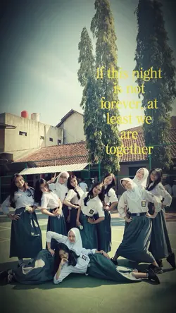 teman SMA selamanya 