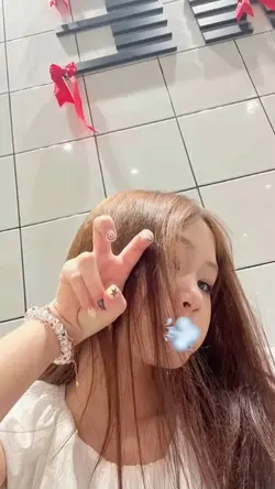 Beat 6 ảnh cuốn
