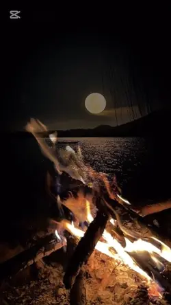 Bir ay doğar 