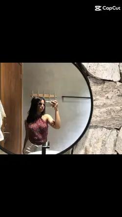 família