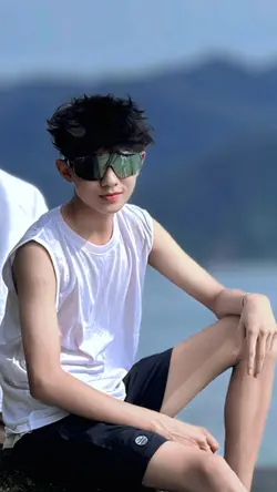versi no mirror kne