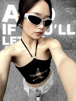 3D lyrics 