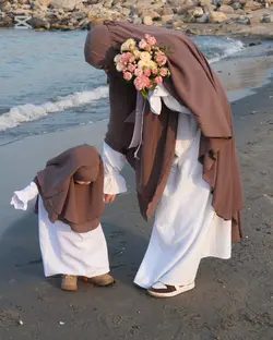 لأمي ومن مثل امي 
