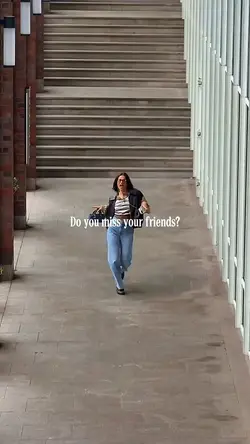Friends moments
