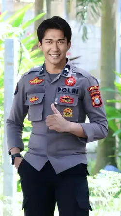 Seorang polisi