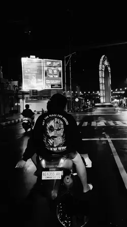 slowmo sound serem