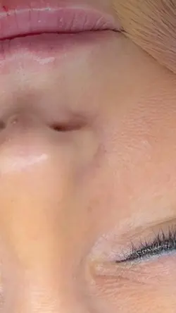 Lip fille